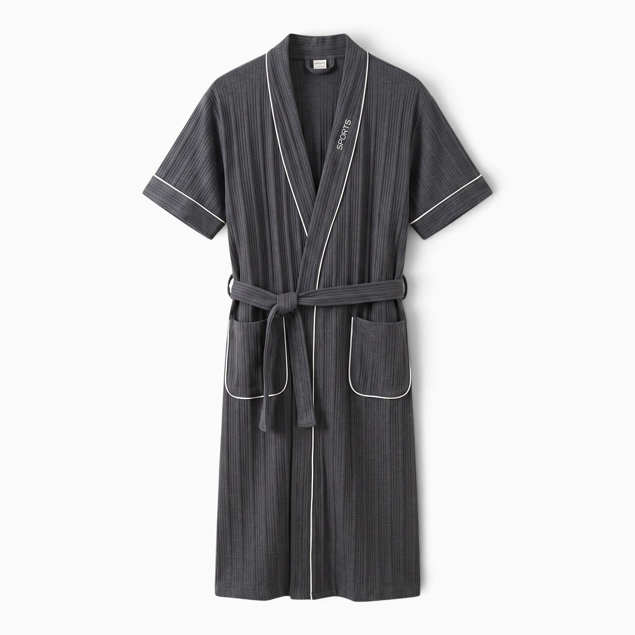 Peignoir homme UnPeignoir gris à manches courtes avec liseré blanc et inscription Sports sur la poitrine